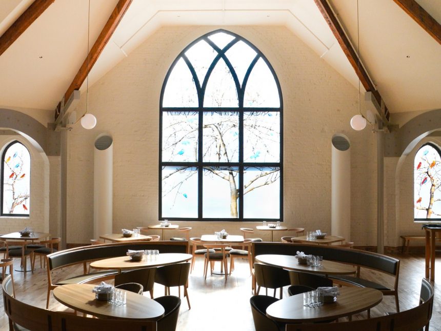 14 restaurantes e bares ao redor do mundo que costumavam ser igrejas