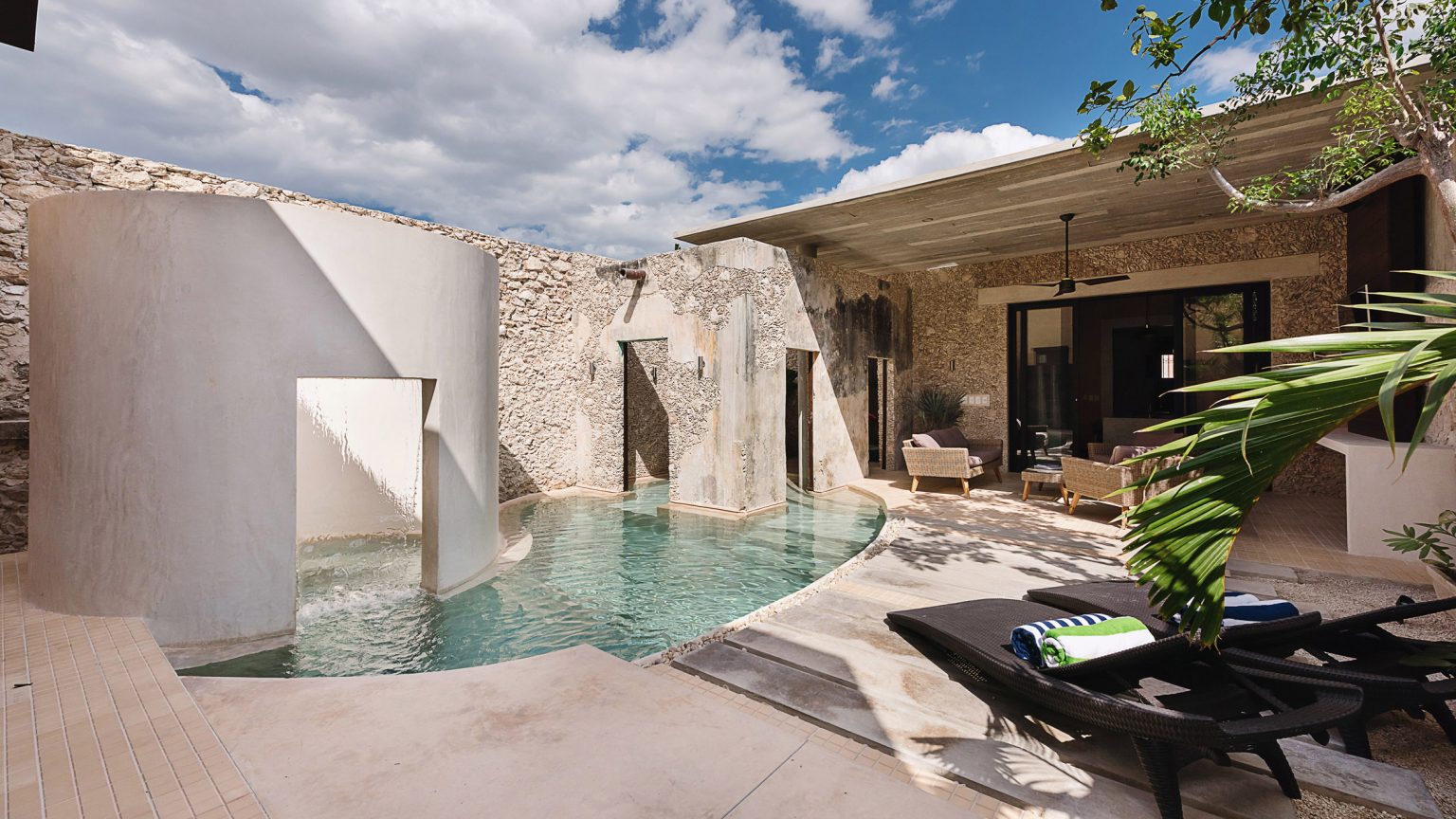 outdoor pools by Punto Arquitectónico, Cristián Boza, Architrend Architecture, Lorenzo Guzzini and more