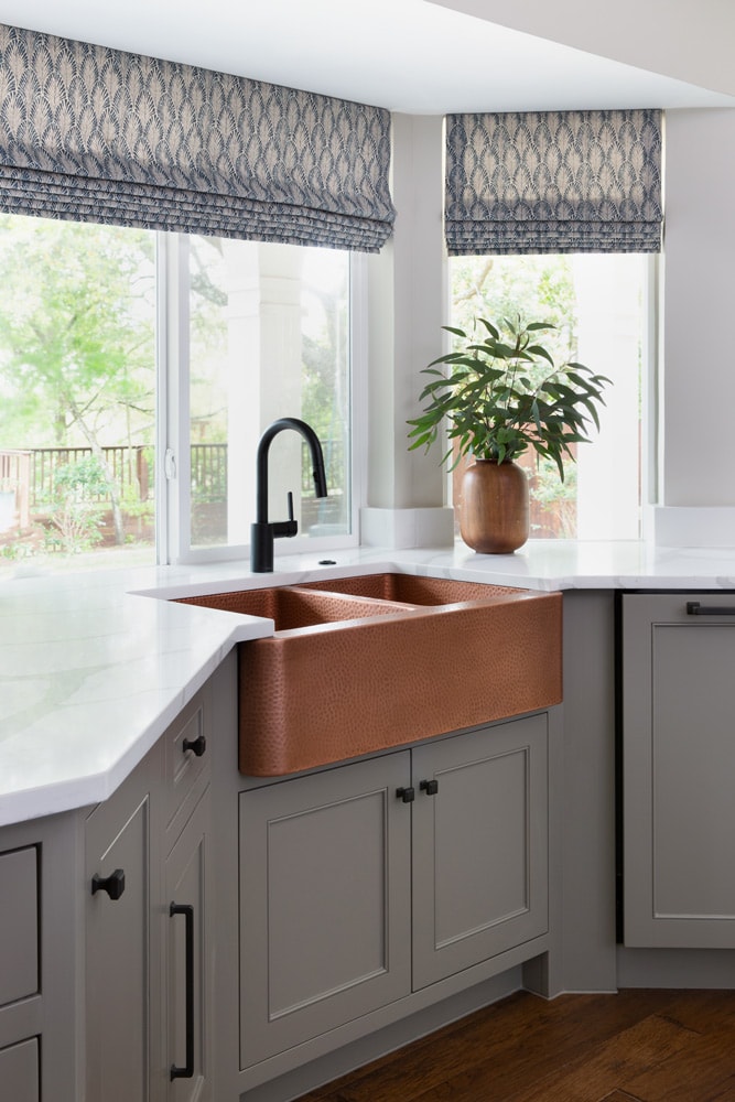 Farmhouse Sink Kitchens Inspiration