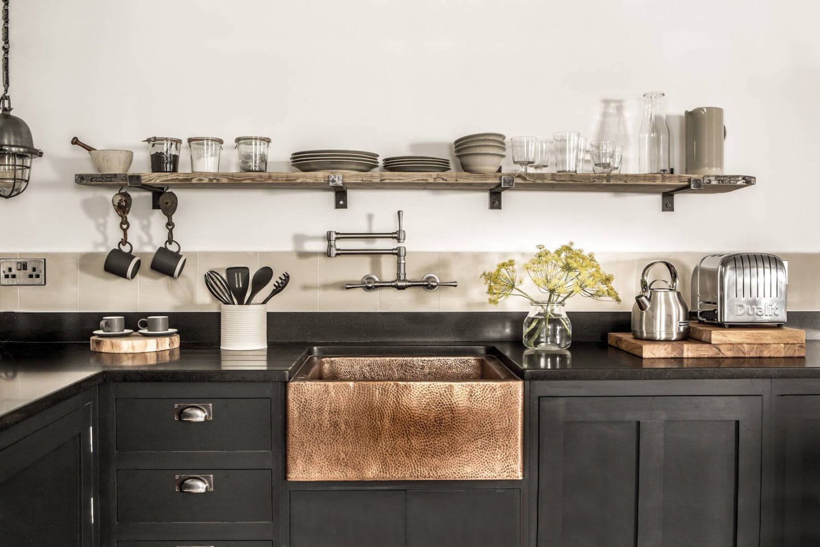 Farmhouse Sink Kitchens Inspiration