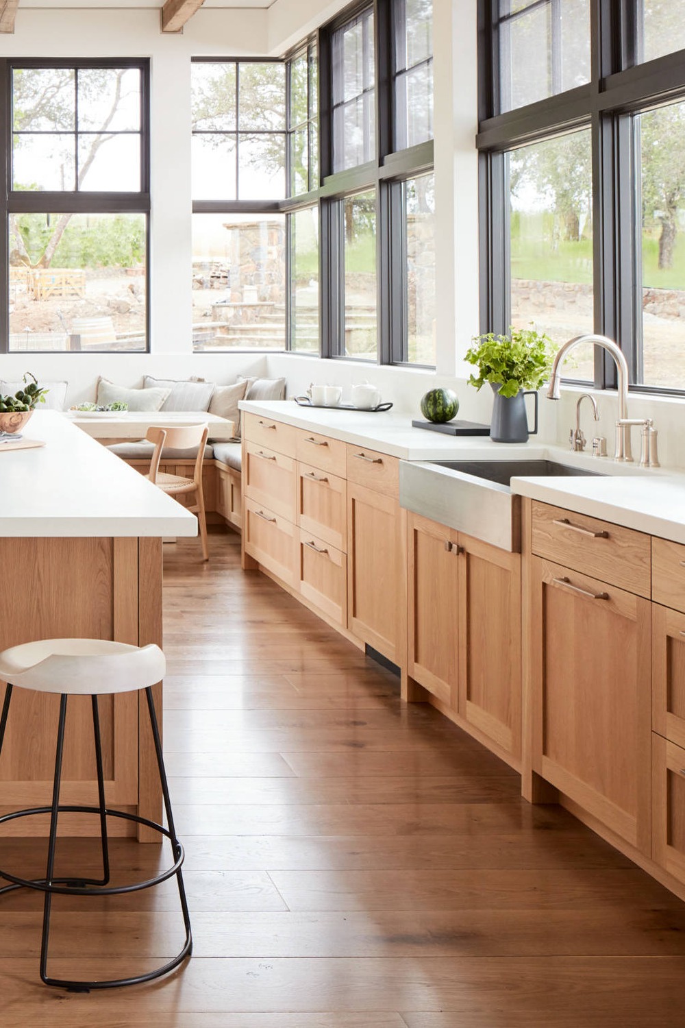 Farmhouse Sink Kitchens Inspiration