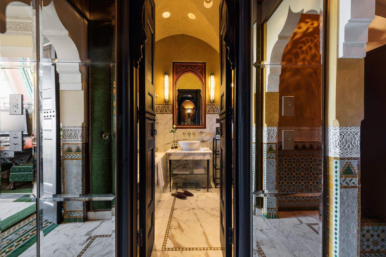 Hotels Inventing Anna La Mamounia