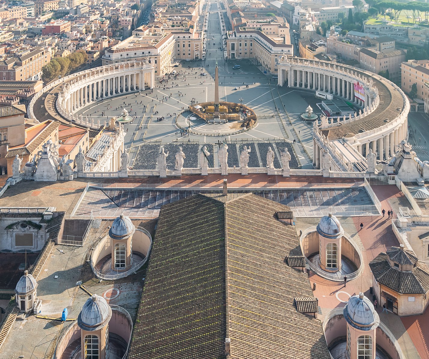 Foram dois dias rápidos, com a certeza de que temos que voltar à Roma. Depois do dia perfeito em Roma, aproveitamos para conhecer o Palazzo Doria Pamphilj e para realizar um sonho meu: o de conhecer o Vaticano.